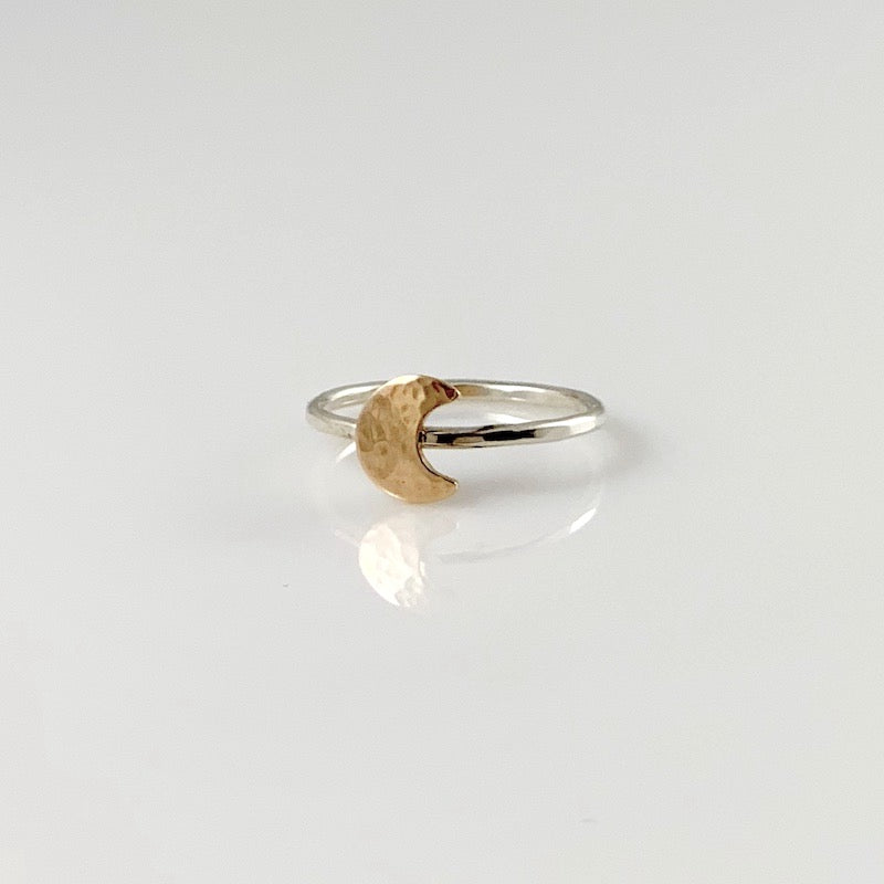 Hammered gold offers moon ring